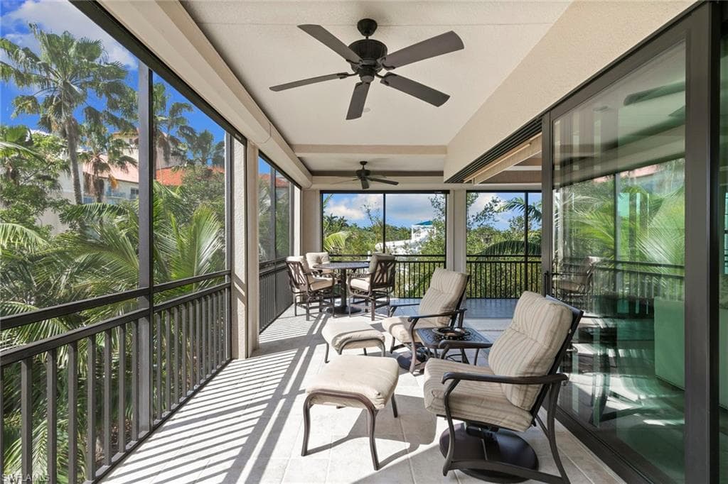 2550 Marquesa Royale Ln 201, Naples, FL 34109-32