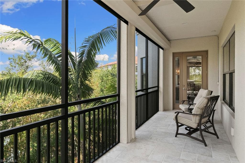 2550 Marquesa Royale Ln 201, Naples, FL 34109-36