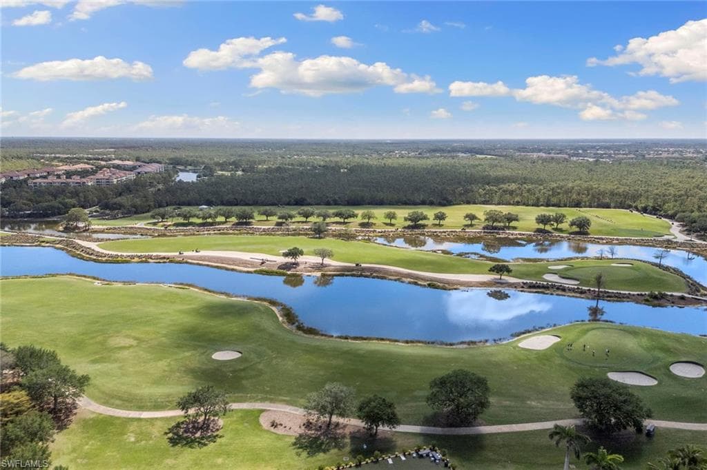 2550 Marquesa Royale Ln 201, Naples, FL 34109-45