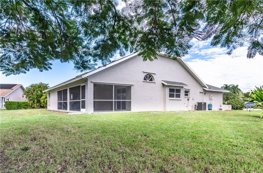 716 Belville Blvd, Naples, FL 34104-29