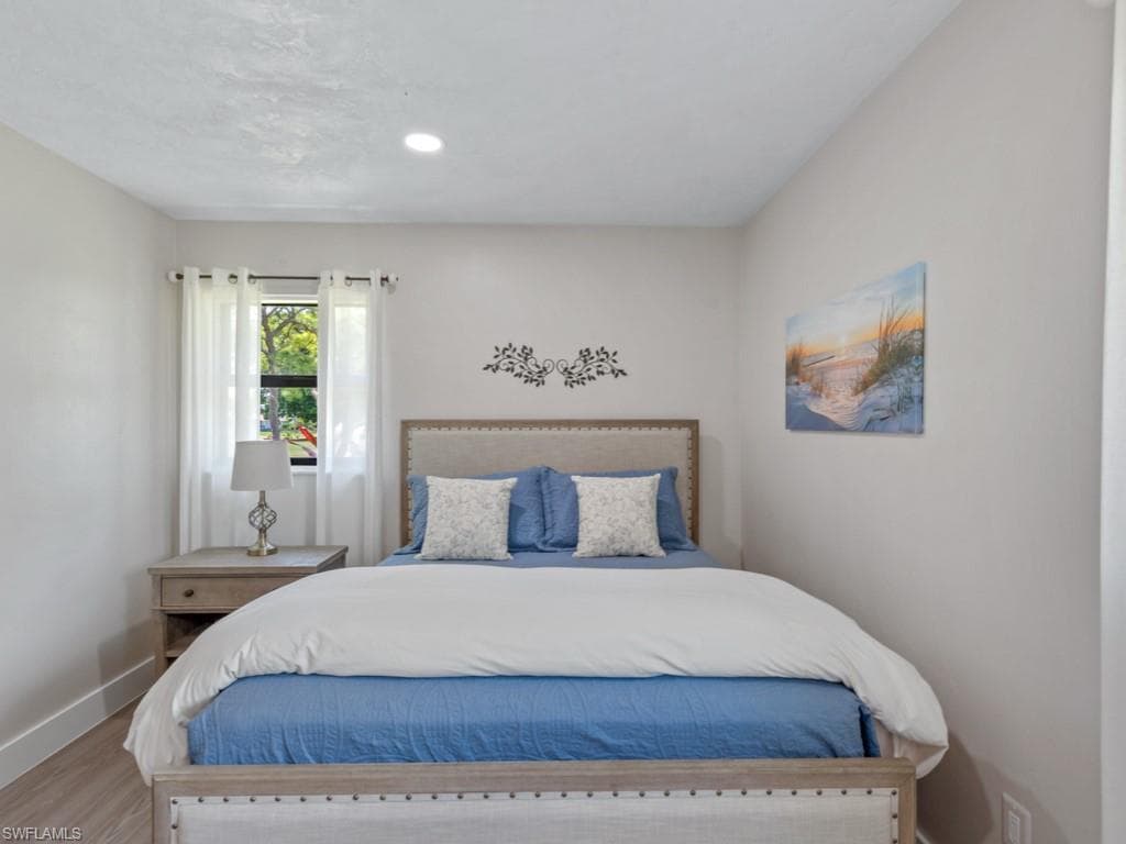 264 Shadowridge Ct, Marco Island, FL 34145-20