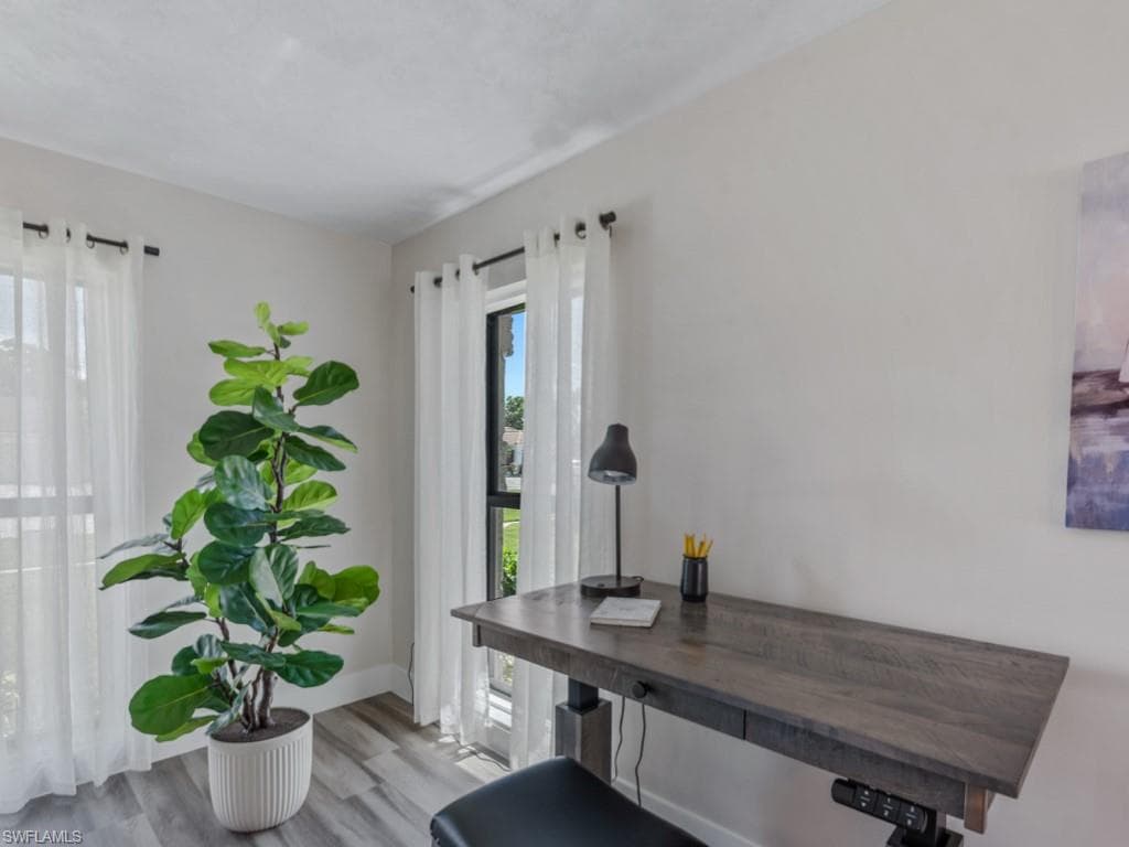 264 Shadowridge Ct, Marco Island, FL 34145-25