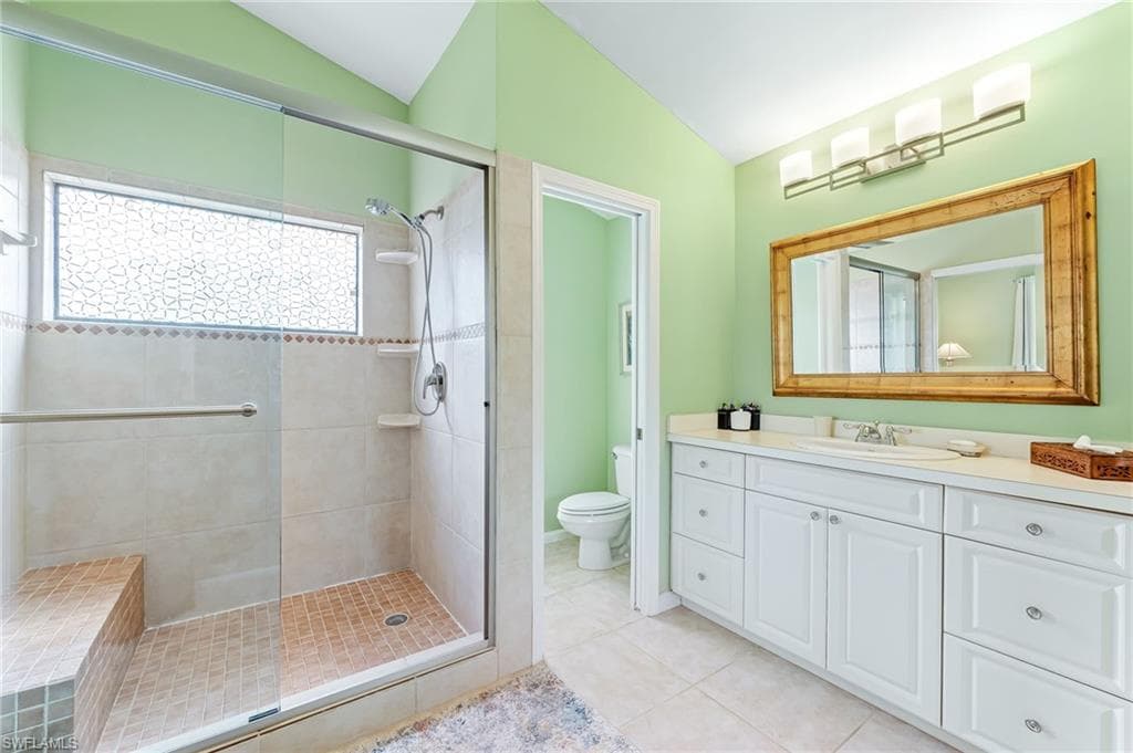 24979 Paradise Rd, Bonita Springs, FL 34135-18