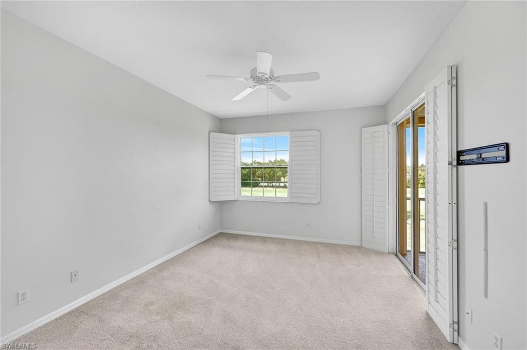 2015 Crestview Way 17b, Naples, FL 34119-12