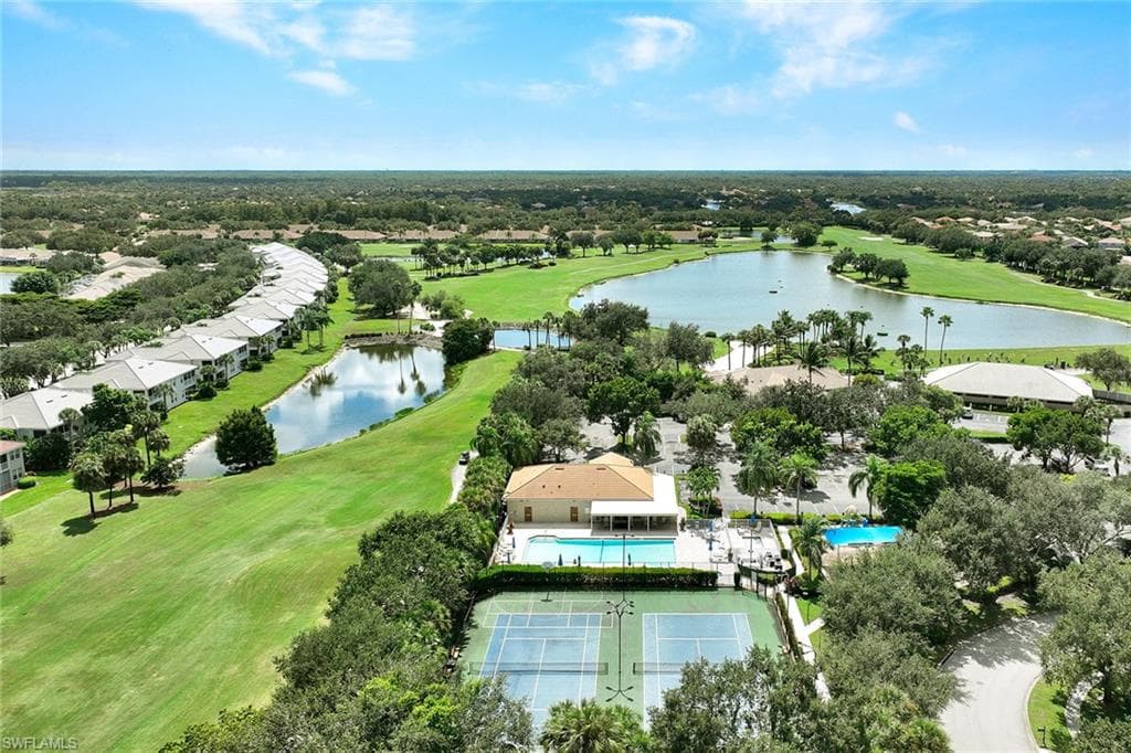 2015 Crestview Way 17b, Naples, FL 34119-26