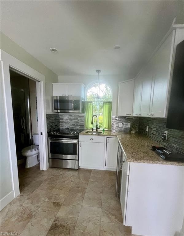 4441 Southern Breeze Dr, Naples, FL 34114-7