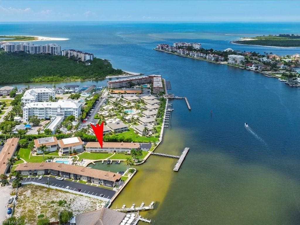 850 Palm St E2, Marco Island, FL 34145-25