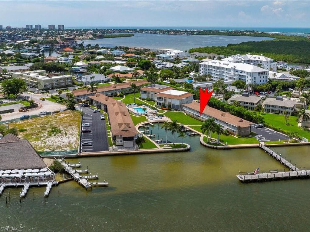 850 Palm St E2, Marco Island, FL 34145-26