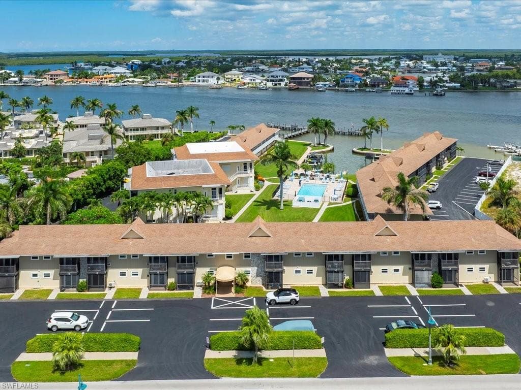 850 Palm St E2, Marco Island, FL 34145-1