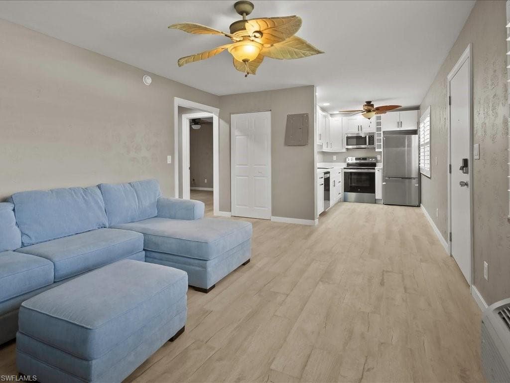 850 Palm St E2, Marco Island, FL 34145-6