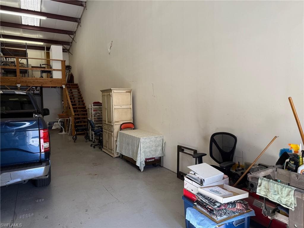 4776 Radio Rd 207, Naples, FL 34104-9