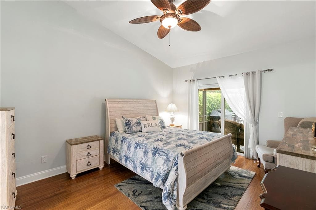 161 Saint James Way, Naples, FL 34104-13