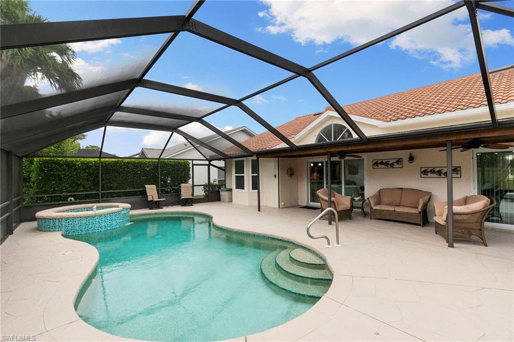 161 Saint James Way, Naples, FL 34104-29