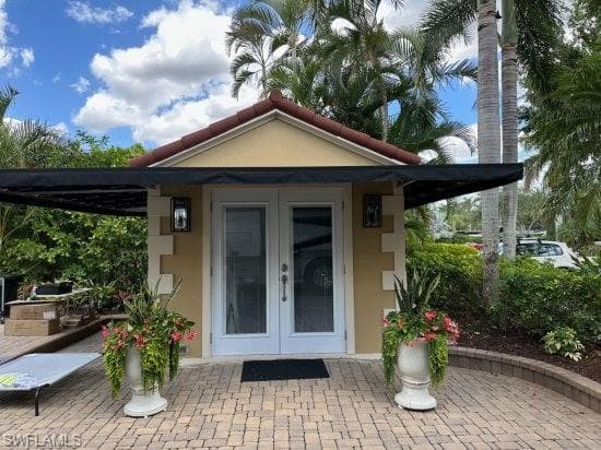 4453 Southern Breeze Dr, Naples, FL 34114-1