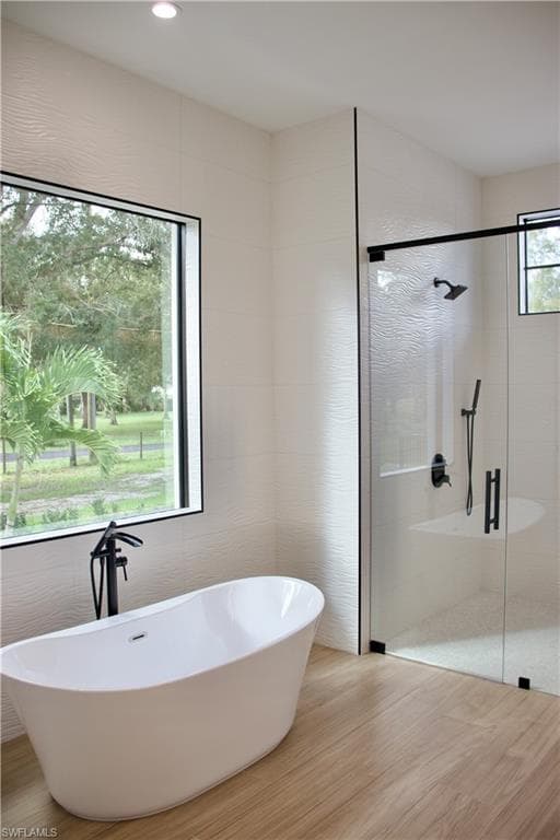 428 21st St SW, Naples, FL 34117-27