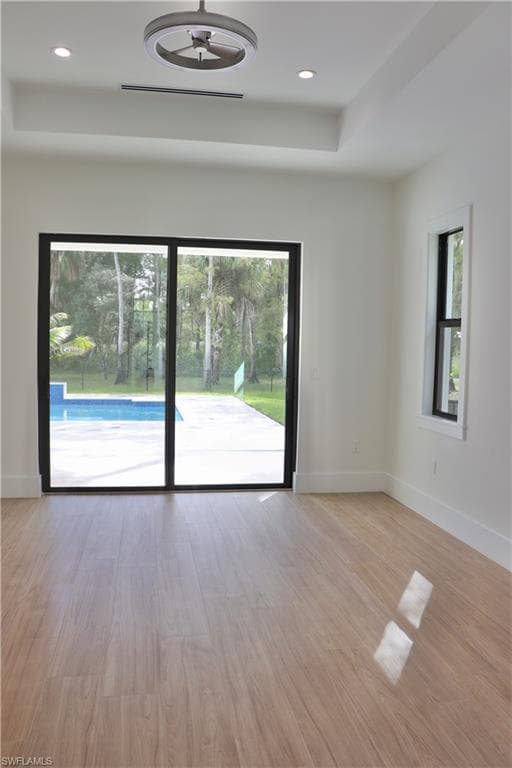 428 21st St SW, Naples, FL 34117-29