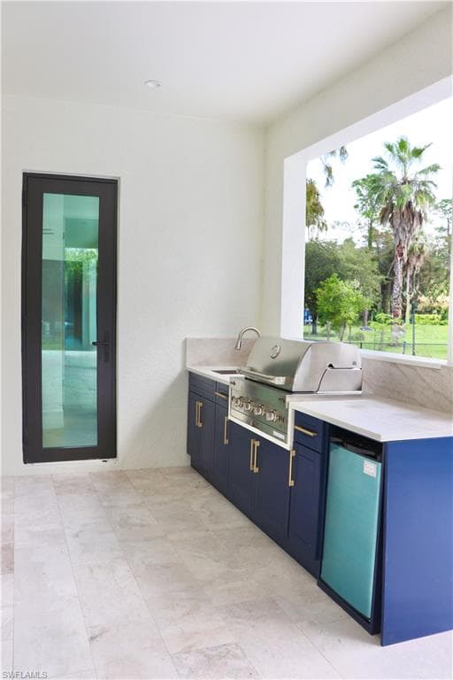 428 21st St SW, Naples, FL 34117-42