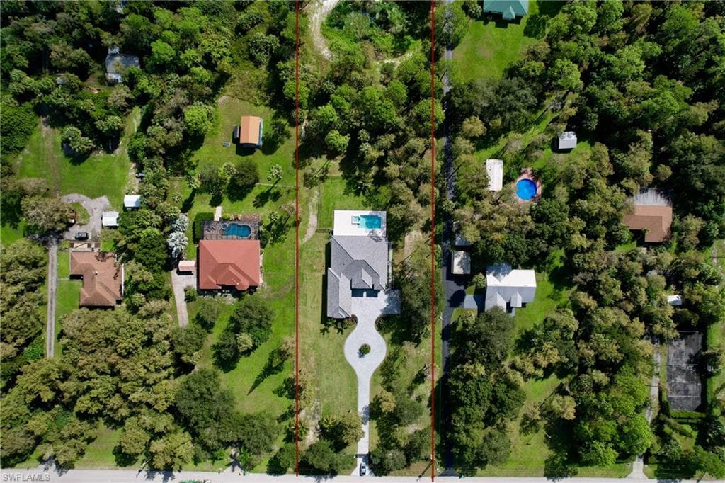 428 21st St SW, Naples, FL 34117-45