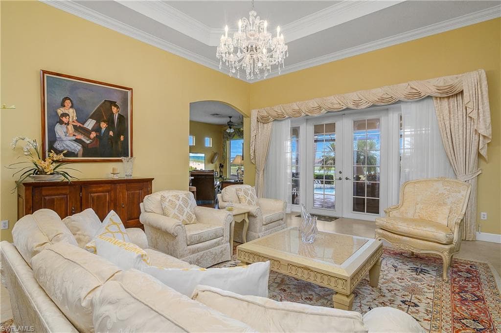 8966 Appaloosa Ct, Naples, FL 34113-15