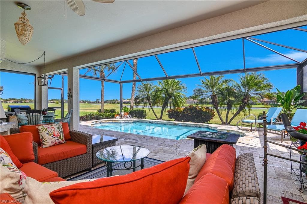 8966 Appaloosa Ct, Naples, FL 34113-37