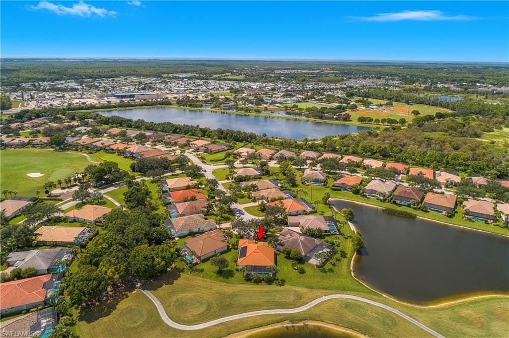 8966 Appaloosa Ct, Naples, FL 34113-2