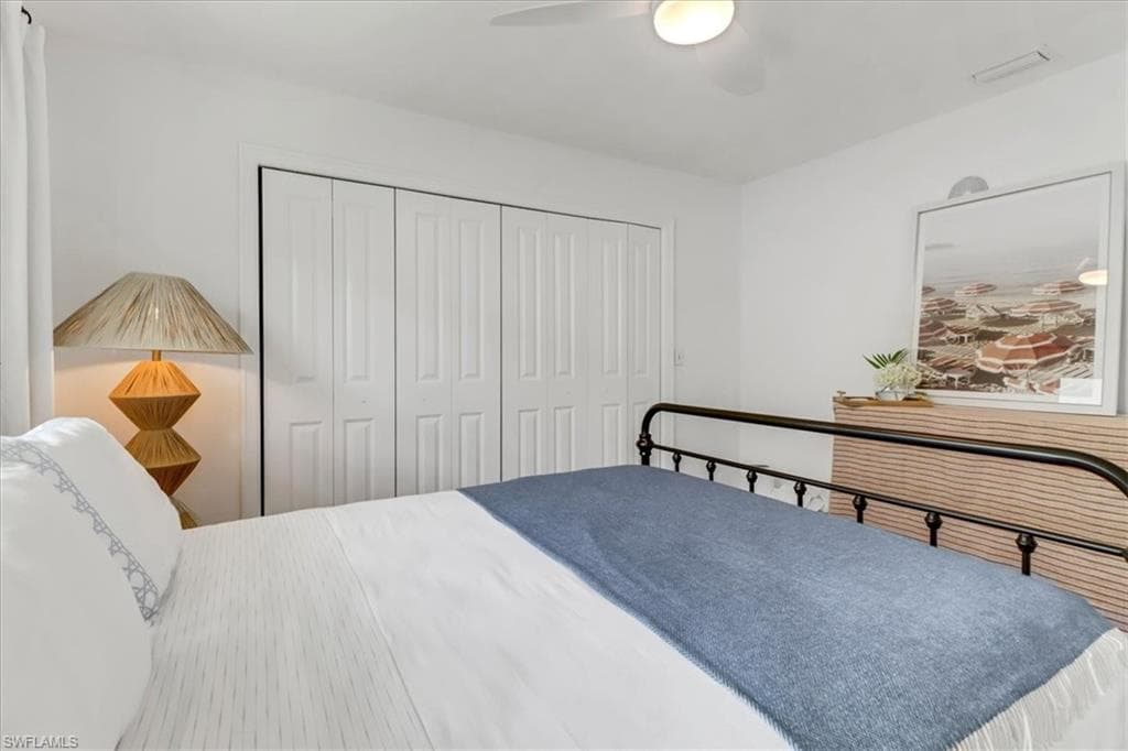 701 Harbour Dr, Naples, FL 34103-24