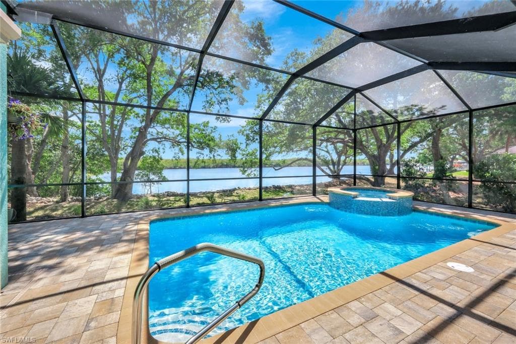144 Wilderness Cay, Naples, FL 34114-32