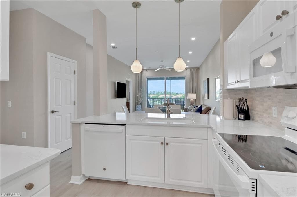 3980 Loblolly Bay Dr 6, Naples, FL 34114-14