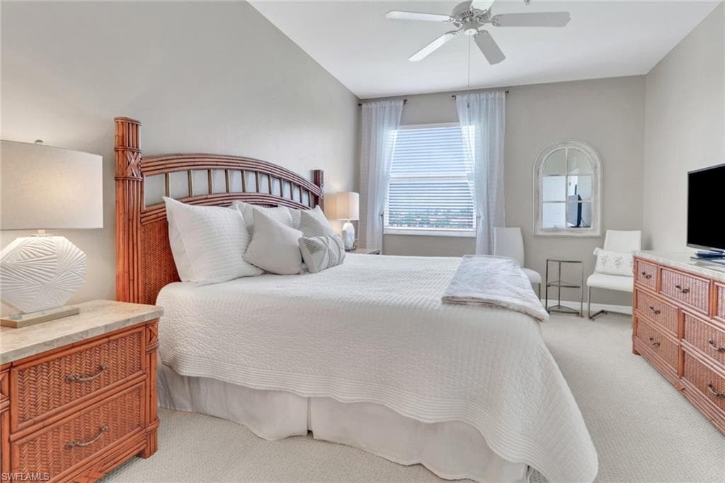 3980 Loblolly Bay Dr 6, Naples, FL 34114-23