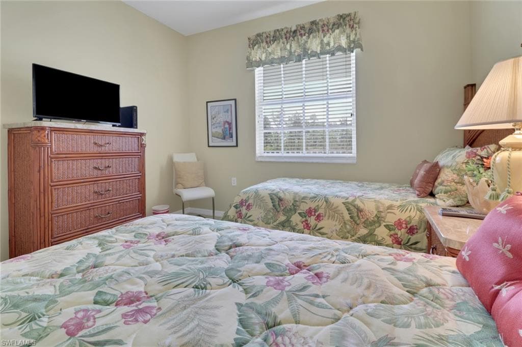 3980 Loblolly Bay Dr 6, Naples, FL 34114-29