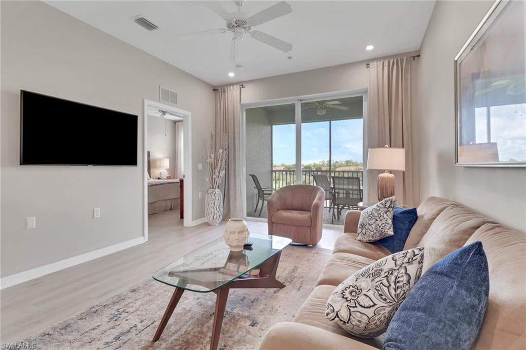 3980 Loblolly Bay Dr 6, Naples, FL 34114-6