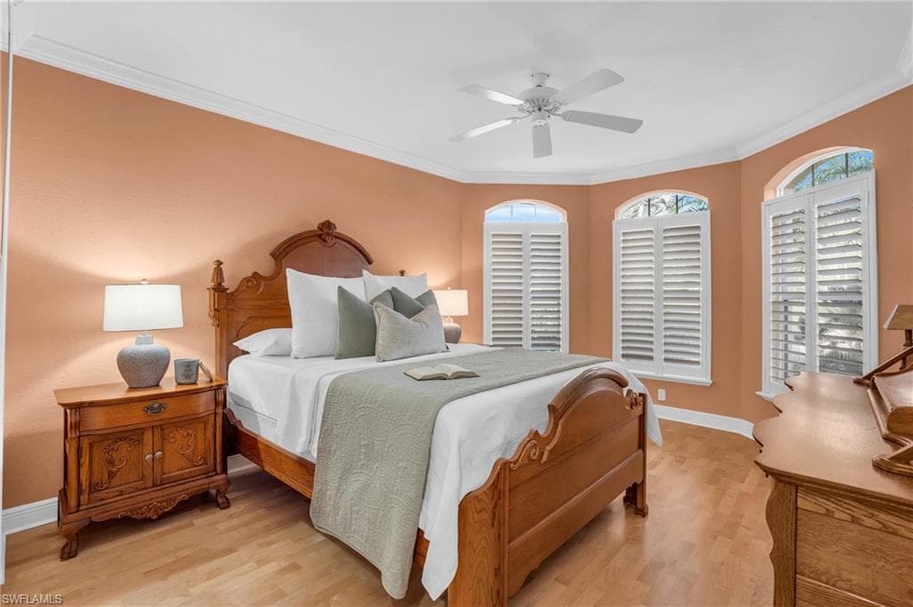 9226 Troon Lakes Dr, Naples, FL 34109-26