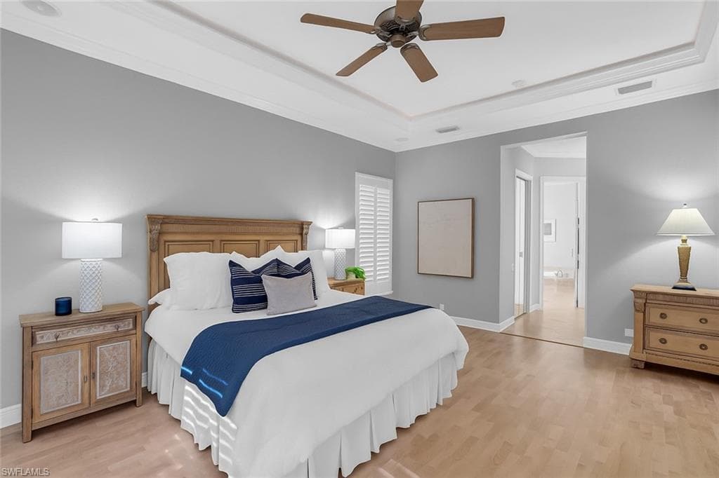 9226 Troon Lakes Dr, Naples, FL 34109-31