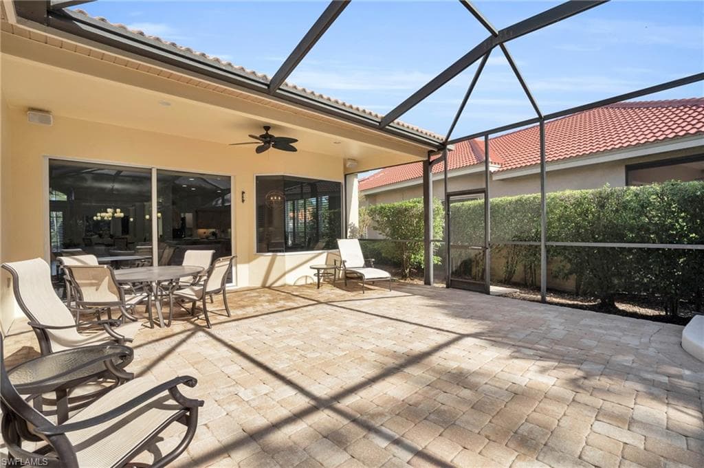 9226 Troon Lakes Dr, Naples, FL 34109-38