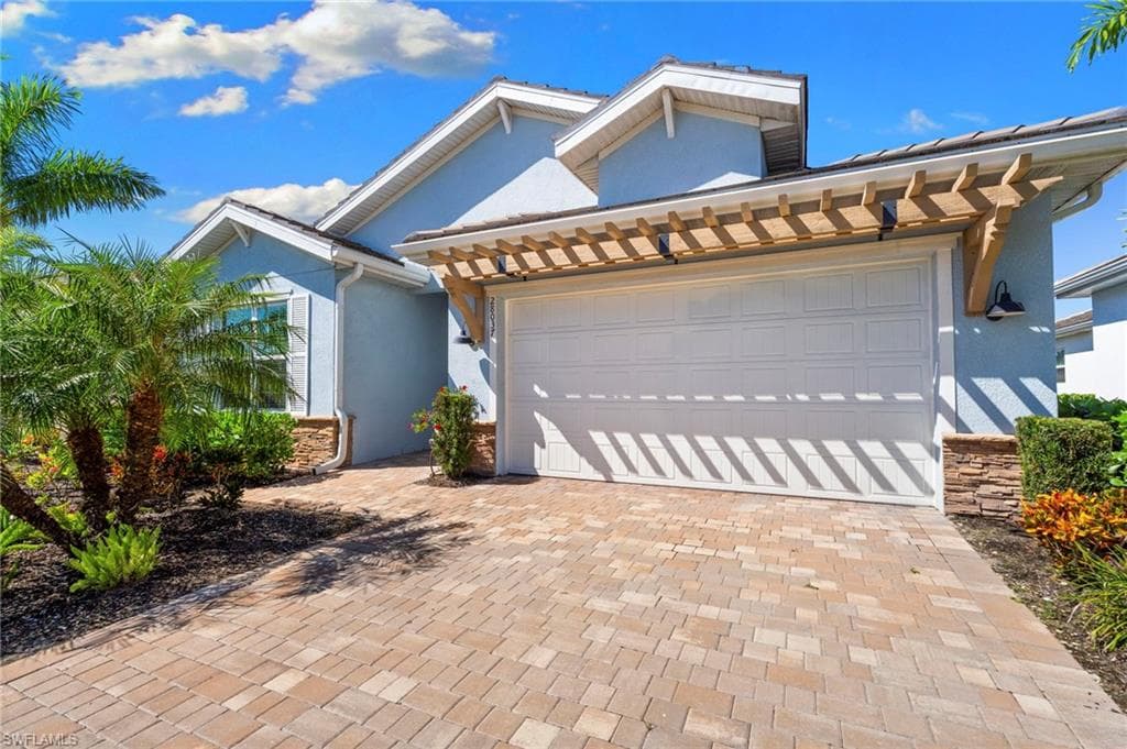 28037 Captiva Shell Loop, Bonita Springs, FL 34135-9