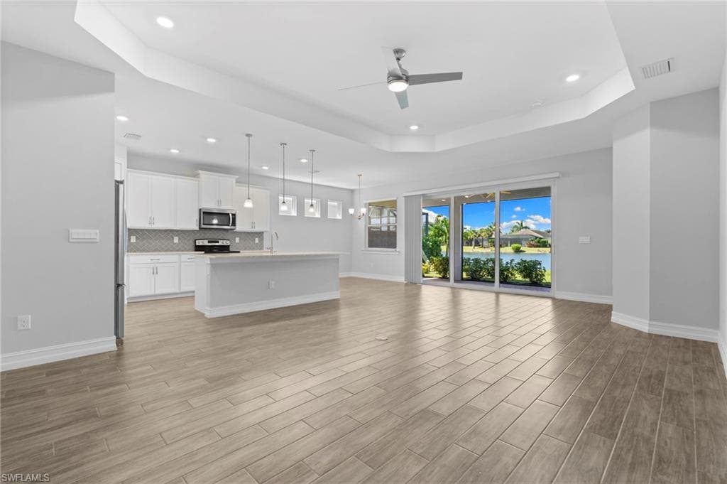 28037 Captiva Shell Loop, Bonita Springs, FL 34135-11