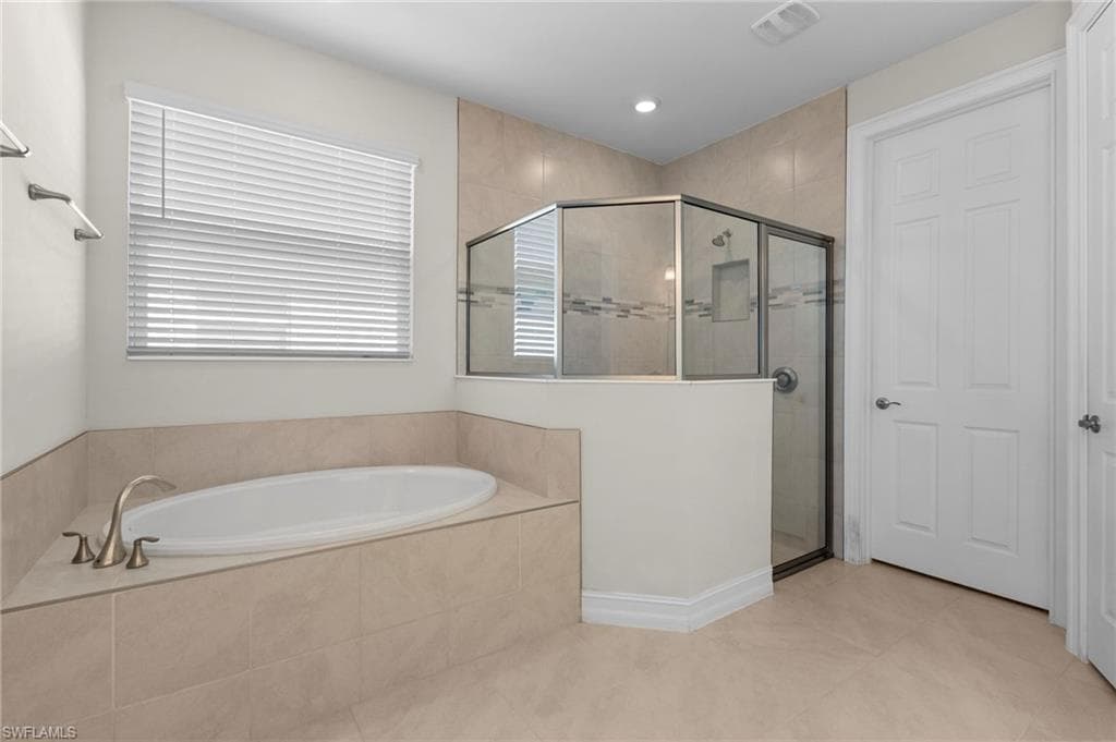 28037 Captiva Shell Loop, Bonita Springs, FL 34135-22