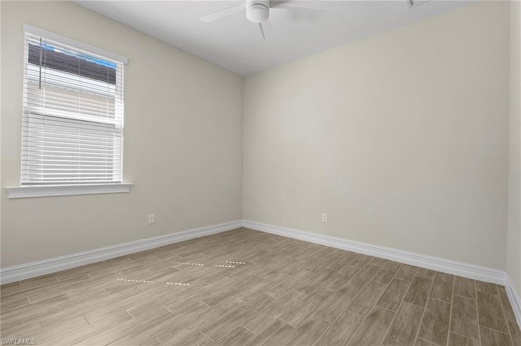 28037 Captiva Shell Loop, Bonita Springs, FL 34135-26