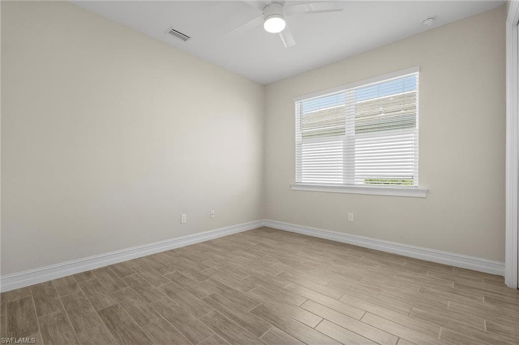 28037 Captiva Shell Loop, Bonita Springs, FL 34135-29