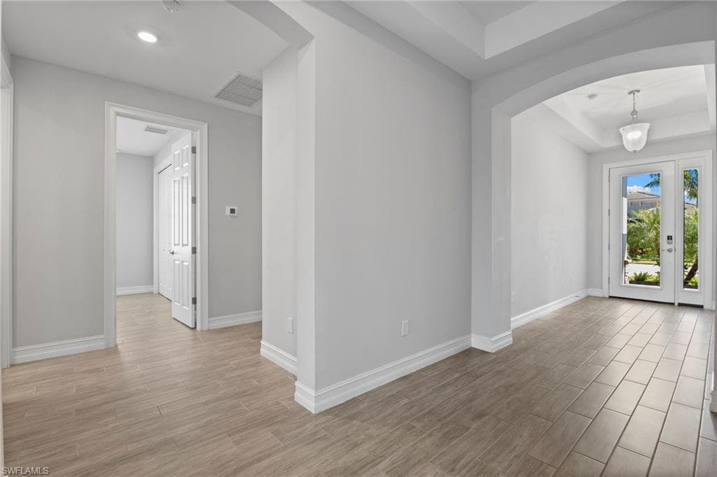 28037 Captiva Shell Loop, Bonita Springs, FL 34135-34