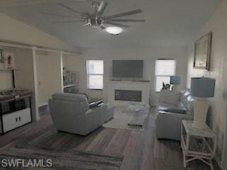 472 Sharks Pt, North Port, FL 34287-14