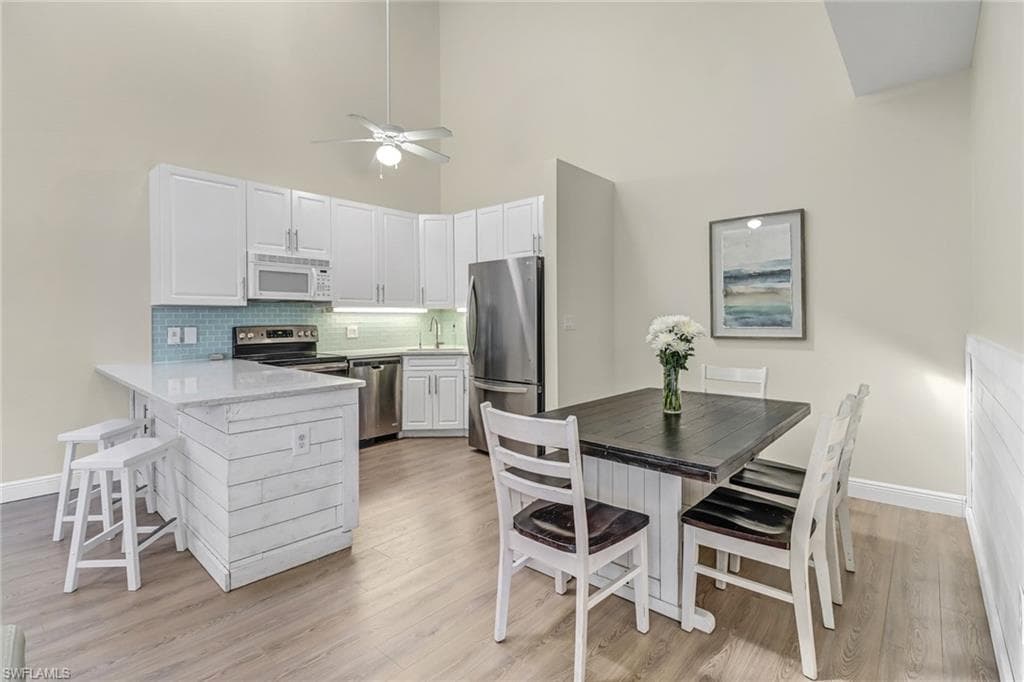 4325 Covey Cir 10b, Naples, FL 34109-8