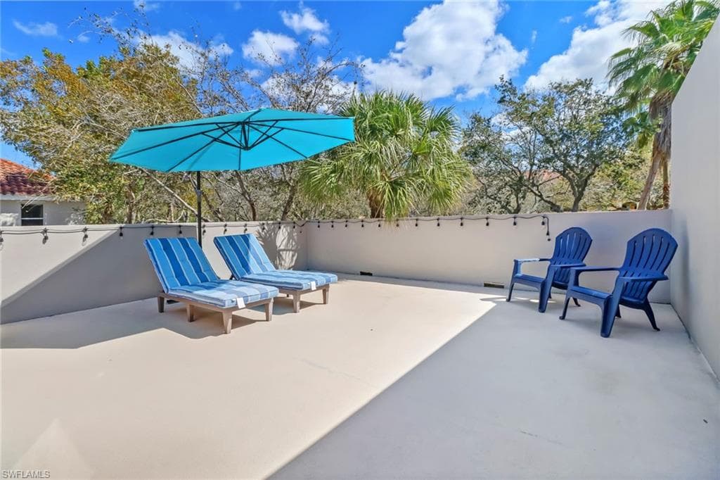 4325 Covey Cir 10b, Naples, FL 34109-25