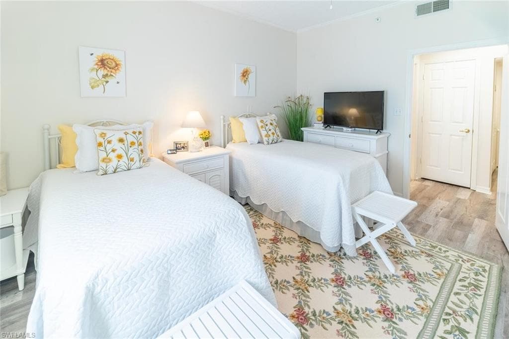 201 Arbor Lake Dr 2-101, Naples, FL 34110-15