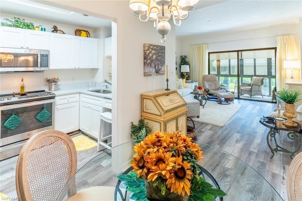 201 Arbor Lake Dr 2-101, Naples, FL 34110-6