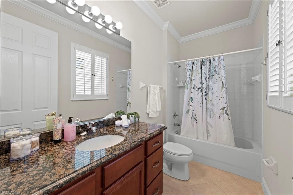19464 La Serena Dr, Estero, FL 33967-26