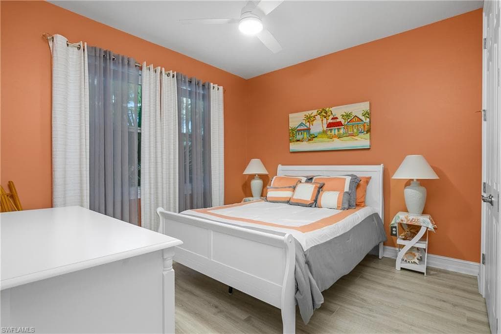 10167 Avonleigh Dr, Bonita Springs, FL 34135-28