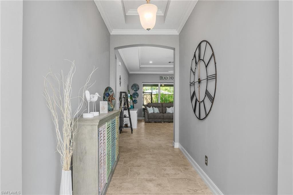 10167 Avonleigh Dr, Bonita Springs, FL 34135-4