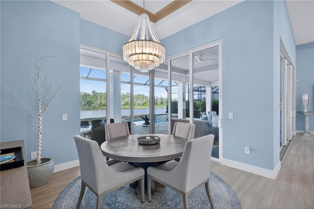 14338 Laguna Springs Ln, Naples, FL 34114-10