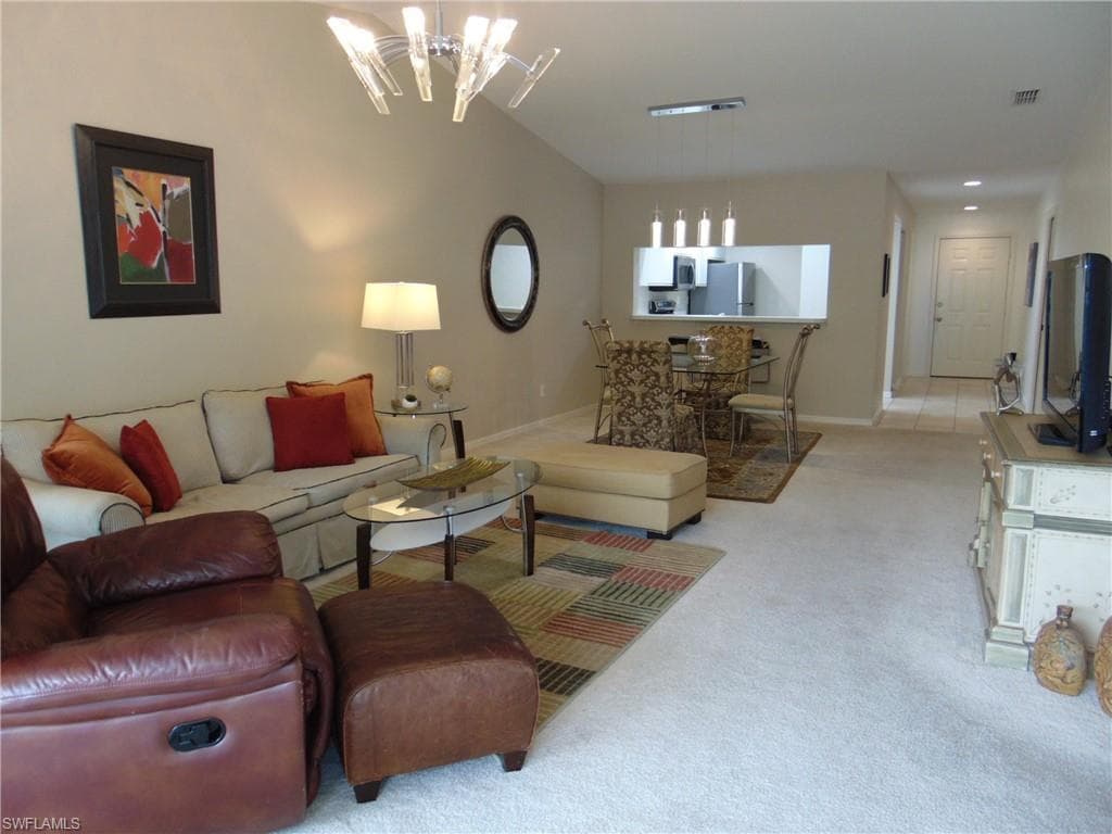 1155 Sarah Jean Cir E202, Naples, FL 34110-8
